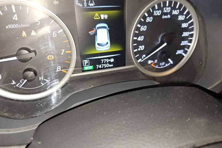 Used Nissan Tiida 2021 1.6L CVT Smart Drive Edition Odometer Close Up