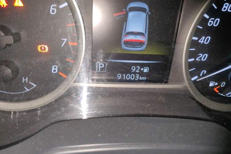 Used Nissan Tiida 2021 1.6L CVT Smart Drive Edition Odometer Close Up