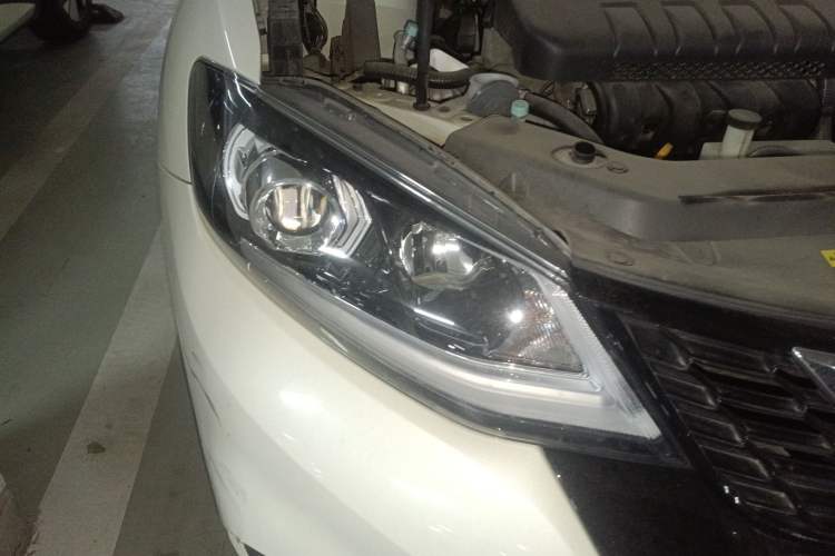 Used Nissan Tiida 2021 1.6L CVT Smart Drive Edition Right Front Headlight
