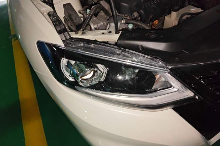 Used Nissan Tiida 2021 1.6L CVT Smart Drive Edition Right Front Headlight