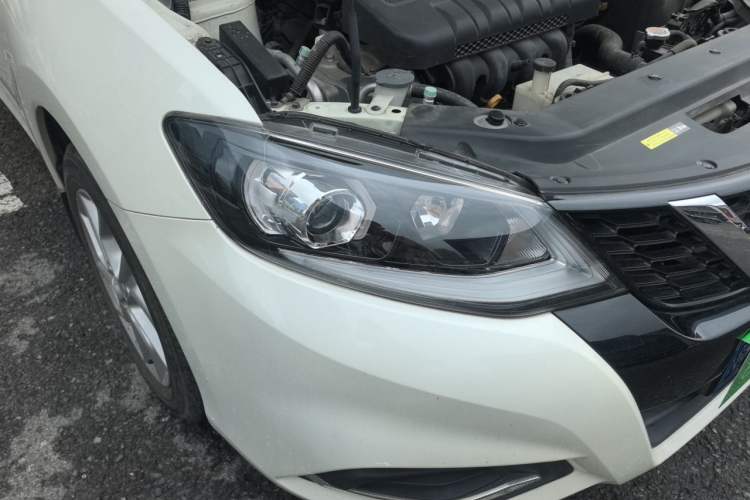 Used Nissan Tiida 2021 1.6L CVT Smart Drive Edition Right Front Headlight