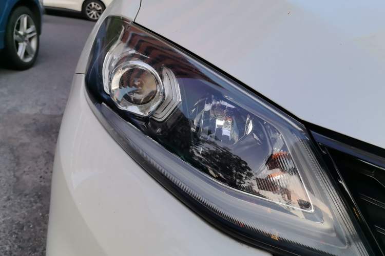 Used Nissan Tiida 2021 1.6L CVT Smart Drive Edition Right Front Headlight