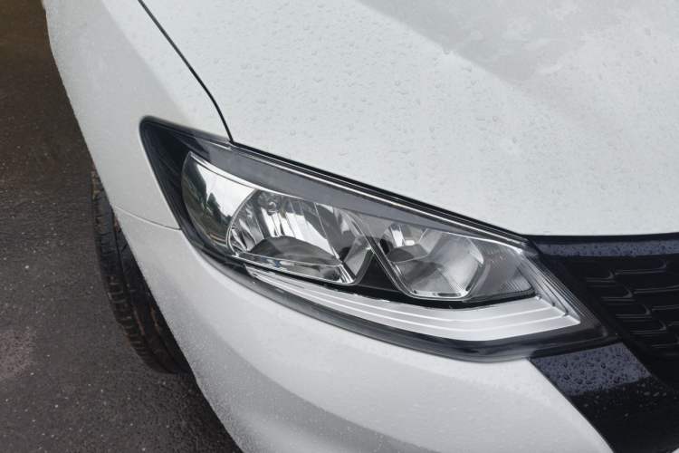 Used Nissan Tiida 2021 1.6L CVT Cool Edition Right Front Headlight