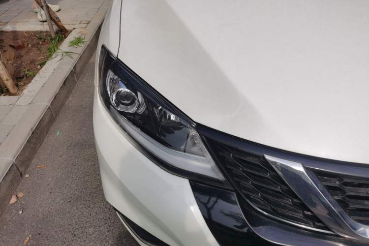 Used Nissan Tiida 2021 1.6L CVT Smart Drive Edition Right Front Headlight