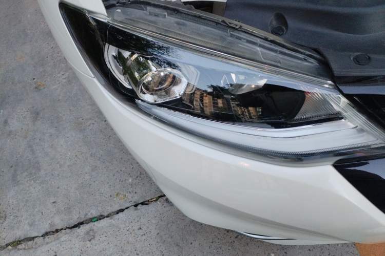 Used Nissan Tiida 2021 1.6L CVT Smart Drive Edition Right Front Headlight