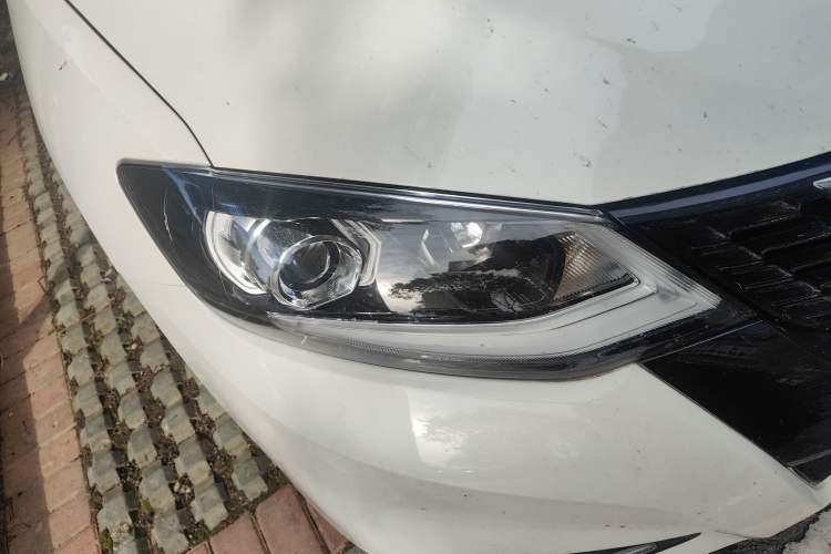 Used Nissan Tiida 2021 1.6L CVT Smart Drive Edition Right Front Headlight