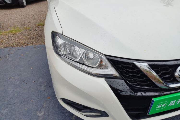 Used Nissan Tiida 2021 1.6L CVT Cool Edition Right Front Headlight