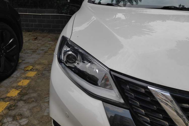 Used Nissan Tiida 2021 1.6L CVT Smart Drive Edition Right Front Headlight