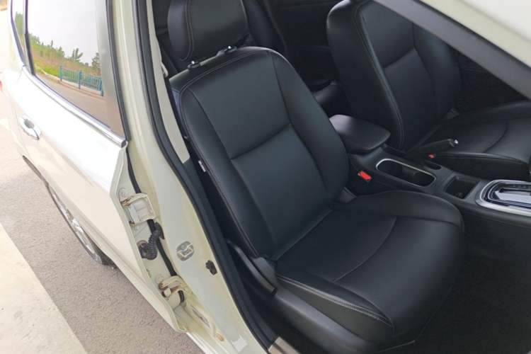 Used Nissan Tiida 2021 1.6L CVT Smart Drive Edition Right Front Seat