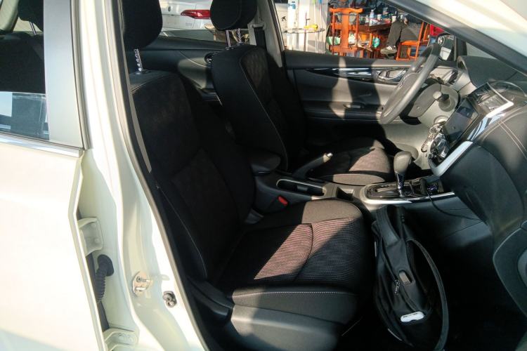 Used Nissan Tiida 2021 1.6L CVT Cool Edition Right Front Seat