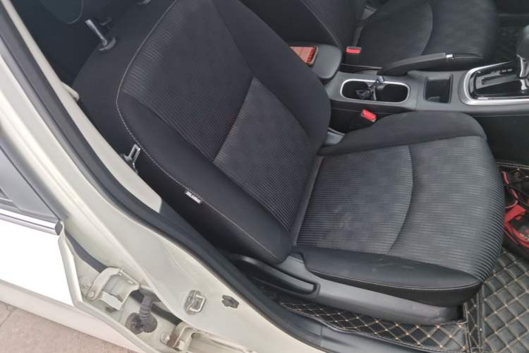 Used Nissan Tiida 2021 1.6L CVT Cool Edition Right Front Seat