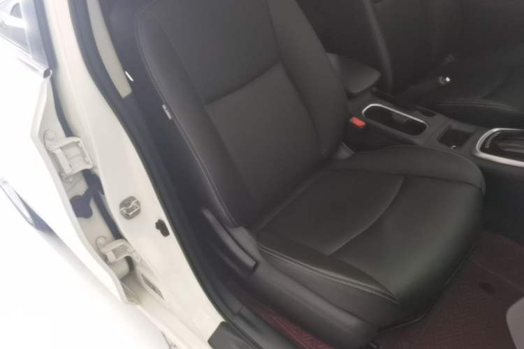 Used Nissan Tiida 2021 1.6L CVT Smart Drive Edition Right Front Seat