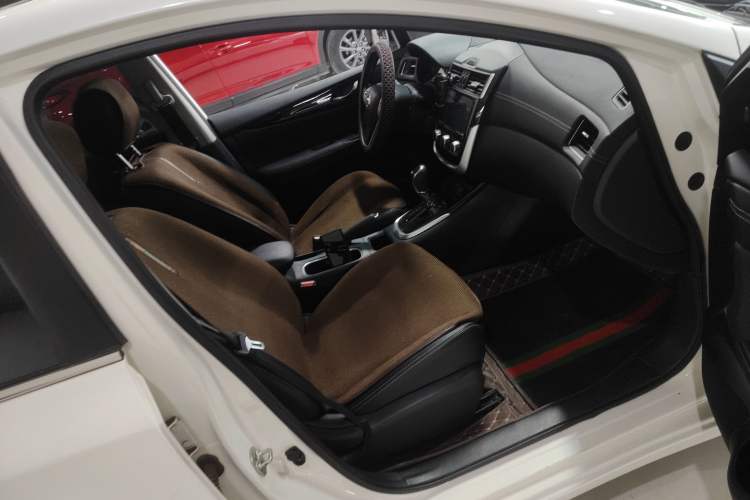 Used Nissan Tiida 2021 1.6L CVT Smart Drive Edition Right Front Seat