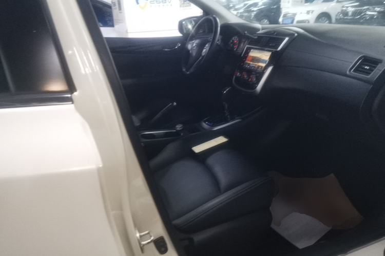Used Nissan Tiida 2021 1.6L CVT Smart Drive Edition Right Front Seat