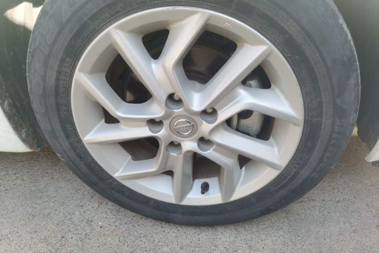 Used Nissan Tiida 2021 1.6L CVT Smart Drive Edition Right Front Wheel Hub