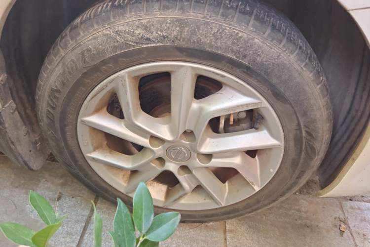 Used Nissan Tiida 2021 1.6L CVT Cool Edition Right Front Wheel Hub