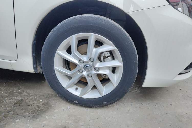 Used Nissan Tiida 2021 1.6L CVT Cool Edition Right Front Wheel Hub