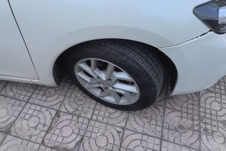 Used Nissan Tiida 2021 1.6L CVT Smart Drive Edition Right Front Wheel Hub