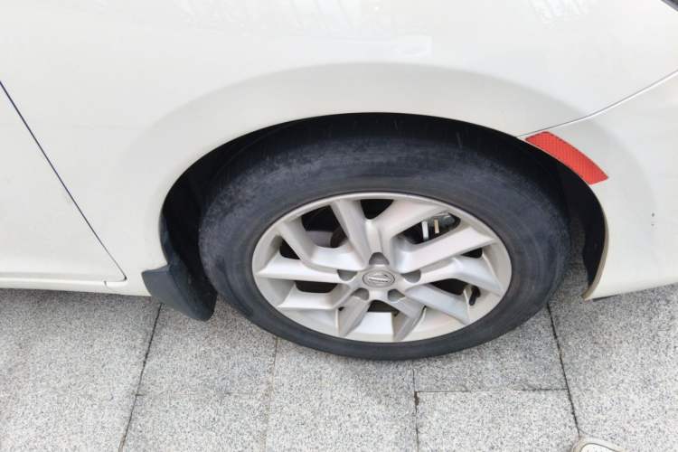 Used Nissan Tiida 2021 1.6L CVT Smart Drive Edition Right Front Wheel Hub