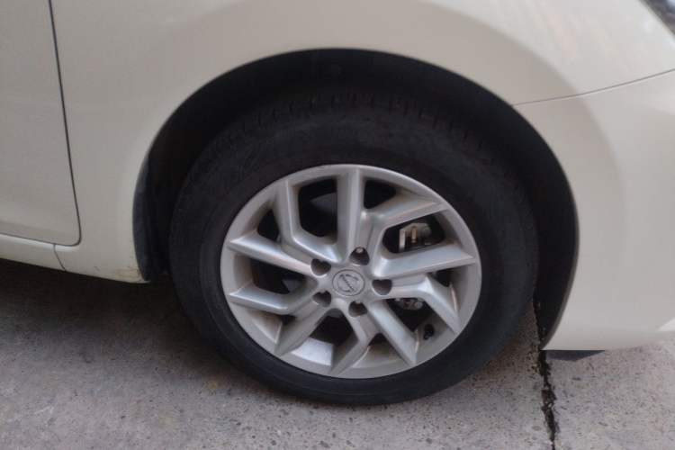 Used Nissan Tiida 2021 1.6L CVT Smart Drive Edition Right Front Wheel Hub