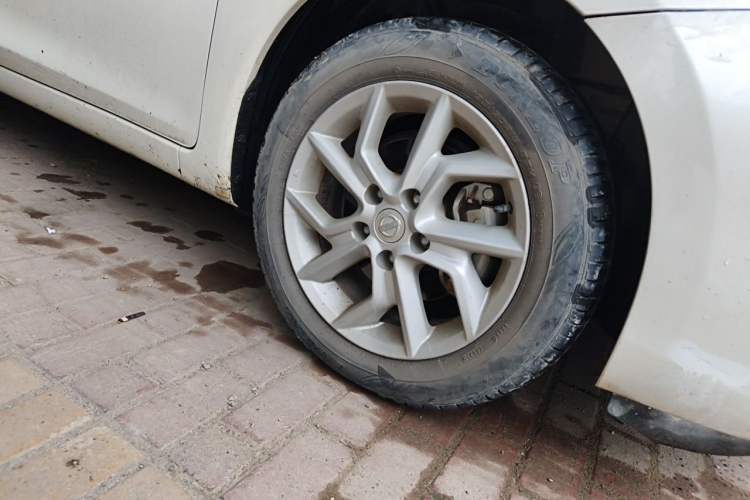 Used Nissan Tiida 2021 1.6L CVT Cool Edition Right Front Wheel Hub