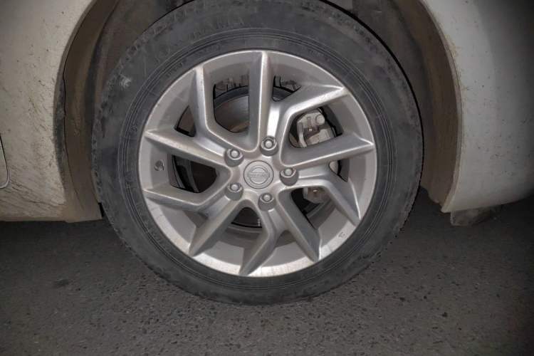 Used Nissan Tiida 2021 1.6L CVT Smart Drive Edition Right Front Wheel Hub