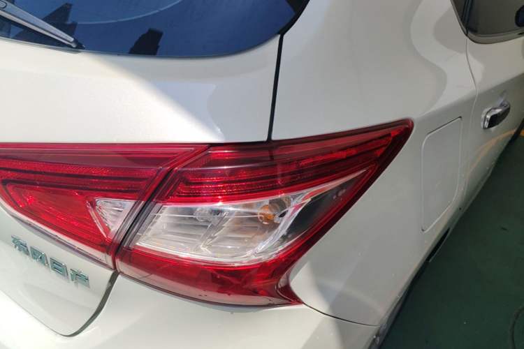 Used Nissan Tiida 2021 1.6L CVT Smart Drive Edition Right Rear Taillight