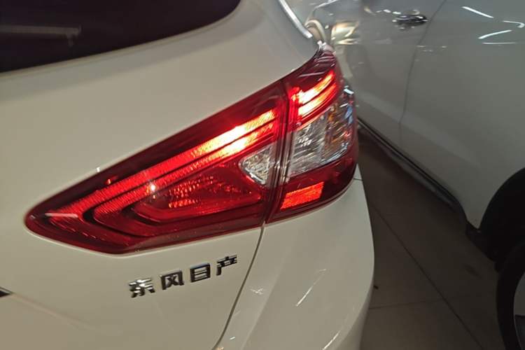 Used Nissan Tiida 2021 1.6L CVT Smart Drive Edition Right Rear Taillight