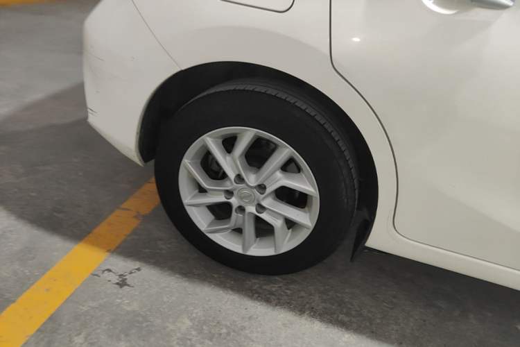 Used Nissan Tiida 2021 1.6L CVT Smart Drive Edition Right Rear Wheel Hub
