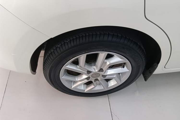 Used Nissan Tiida 2021 1.6L CVT Smart Drive Edition Right Rear Wheel Hub