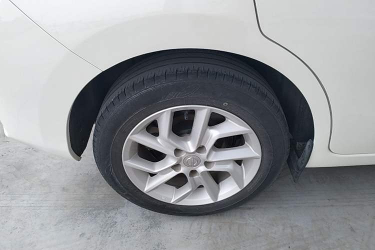 Used Nissan Tiida 2021 1.6L CVT Cool Edition Right Rear Wheel Hub