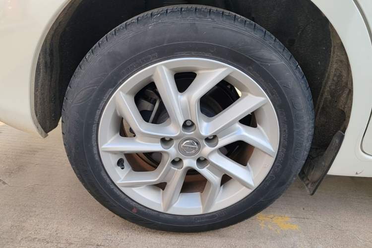 Used Nissan Tiida 2021 1.6L CVT Smart Drive Edition Right Rear Wheel Hub