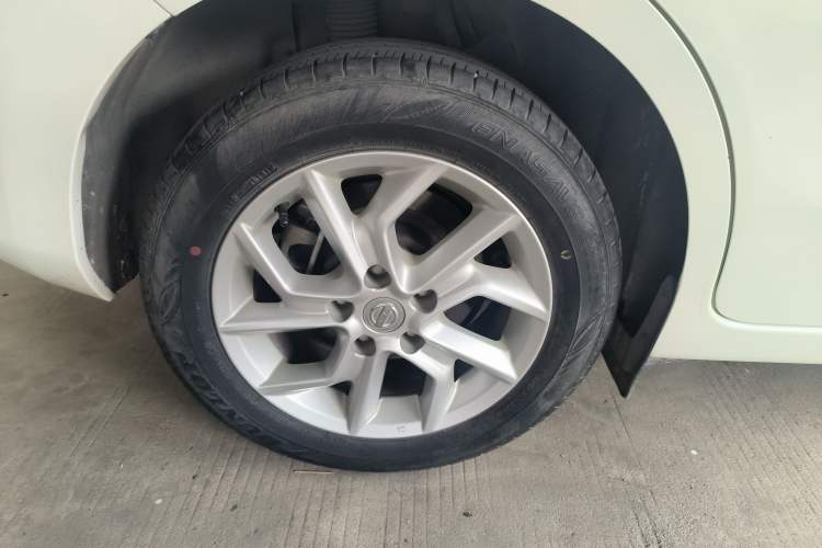 Used Nissan Tiida 2021 1.6L CVT Cool Edition Right Rear Wheel Hub