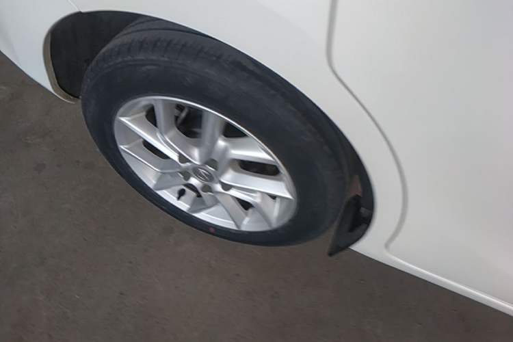 Used Nissan Tiida 2021 1.6L CVT Cool Edition Right Rear Wheel Hub