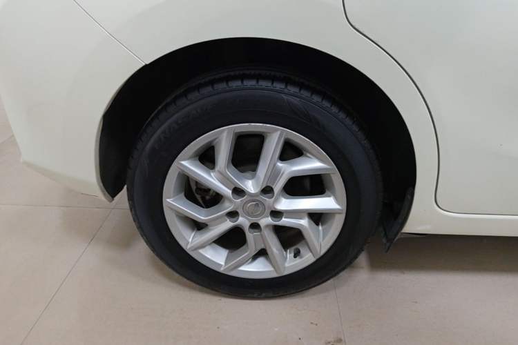 Used Nissan Tiida 2021 1.6L CVT Cool Edition Right Rear Wheel Hub