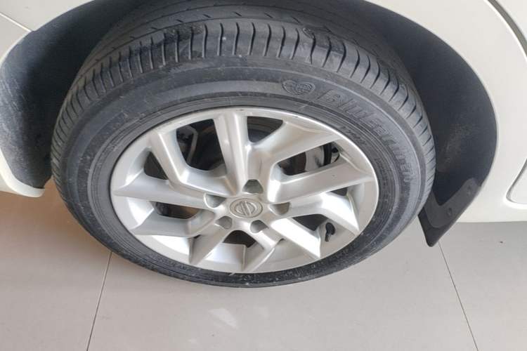 Used Nissan Tiida 2021 1.6L CVT Smart Drive Edition Right Rear Wheel Hub
