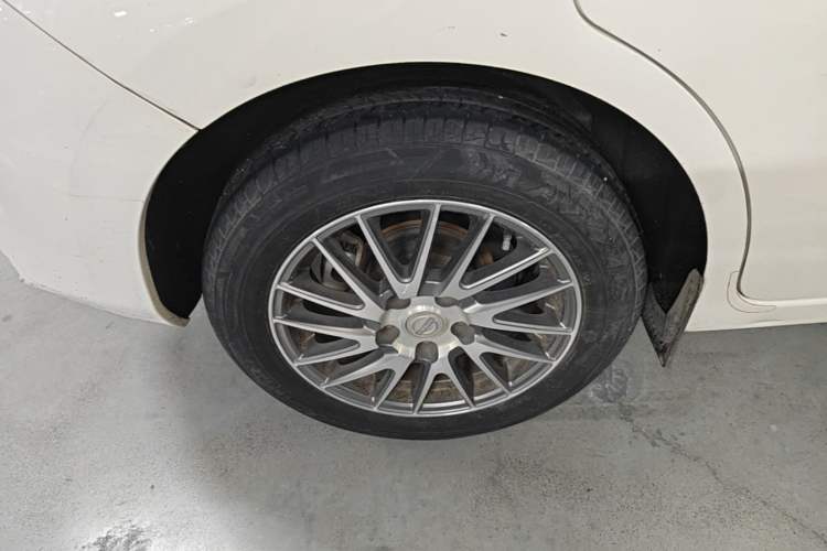Used Nissan Tiida 2021 1.6L CVT Cool Edition Right Rear Wheel Hub