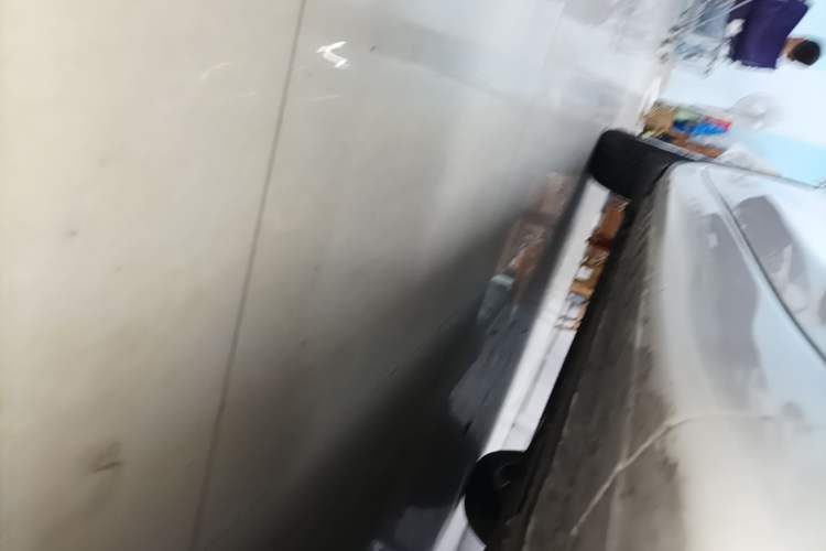 Used Nissan Tiida 2021 1.6L CVT Smart Drive Edition Right Side Sill