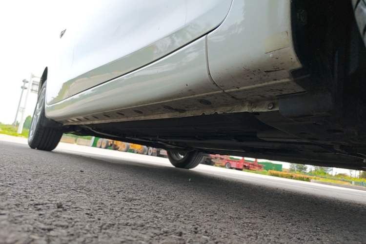 Used Nissan Tiida 2021 1.6L CVT Smart Drive Edition Right Side Sill