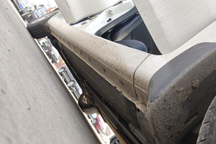 Used Nissan Tiida 2021 1.6L CVT Cool Edition Right Side Sill
