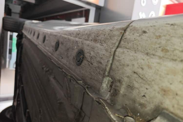 Used Nissan Tiida 2021 1.6L CVT Smart Drive Edition Right Side Sill