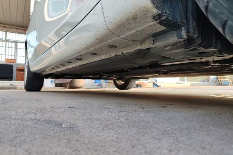 Used Nissan Tiida 2021 1.6L CVT Smart Drive Edition Right Side Sill