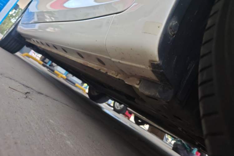 Used Nissan Tiida 2021 1.6L CVT Cool Edition Right Side Sill
