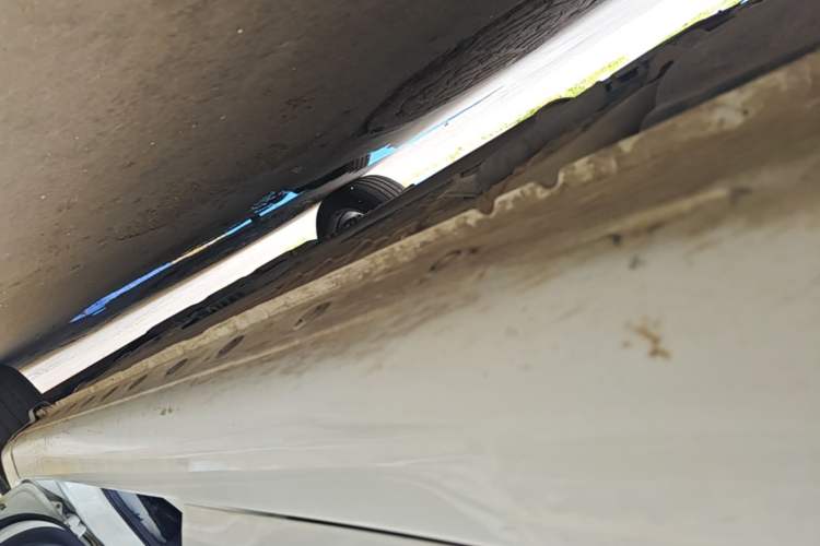 Used Nissan Tiida 2021 1.6L CVT Smart Drive Edition Right Side Sill