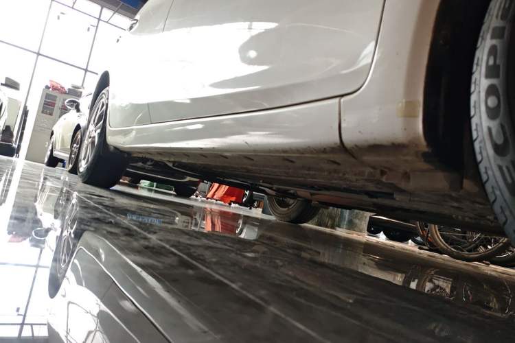 Used Nissan Tiida 2021 1.6L CVT Smart Drive Edition Right Side Sill