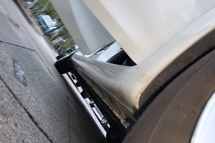 Used Nissan Tiida 2021 1.6L CVT Cool Edition Right Side Sill