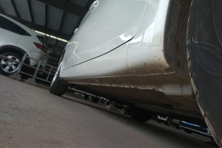 Used Nissan Tiida 2021 1.6L CVT Cool Edition Right Side Sill