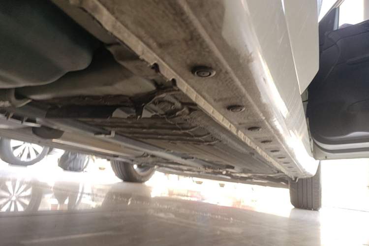 Used Nissan Tiida 2021 1.6L CVT Smart Drive Edition Right Side Sill