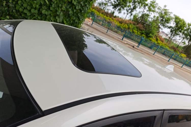 Used Nissan Tiida 2021 1.6L CVT Smart Drive Edition Roof