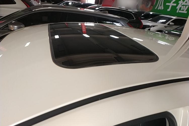 Used Nissan Tiida 2021 1.6L CVT Cool Edition Roof